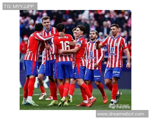 西甲焦点战巴萨主场击败马竞稳固榜首地位分析与前瞻